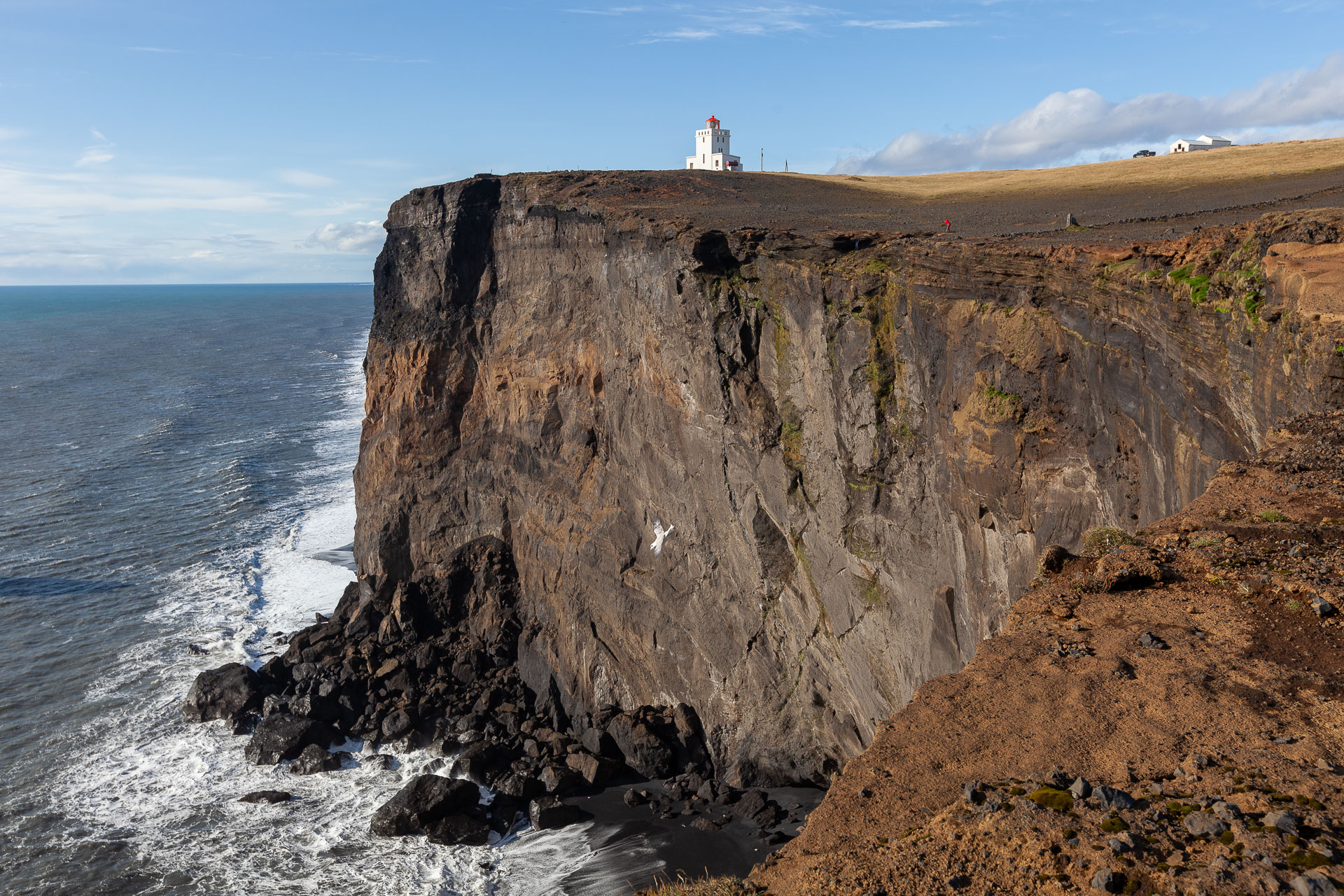 Маяк Дюрхолей (Dyrhólaey Lighthouse). Фото: © Александр Трофимов. 2009