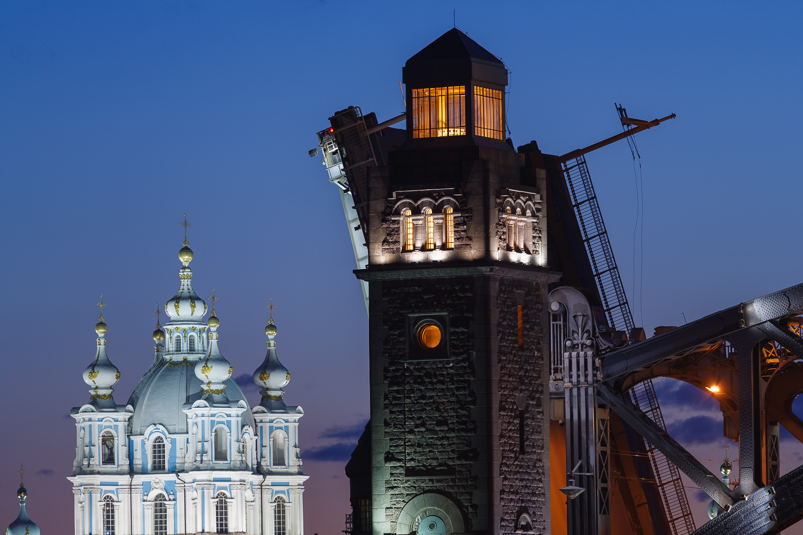 Белая ночь. Мост «Петра Великого». 22.06.2007